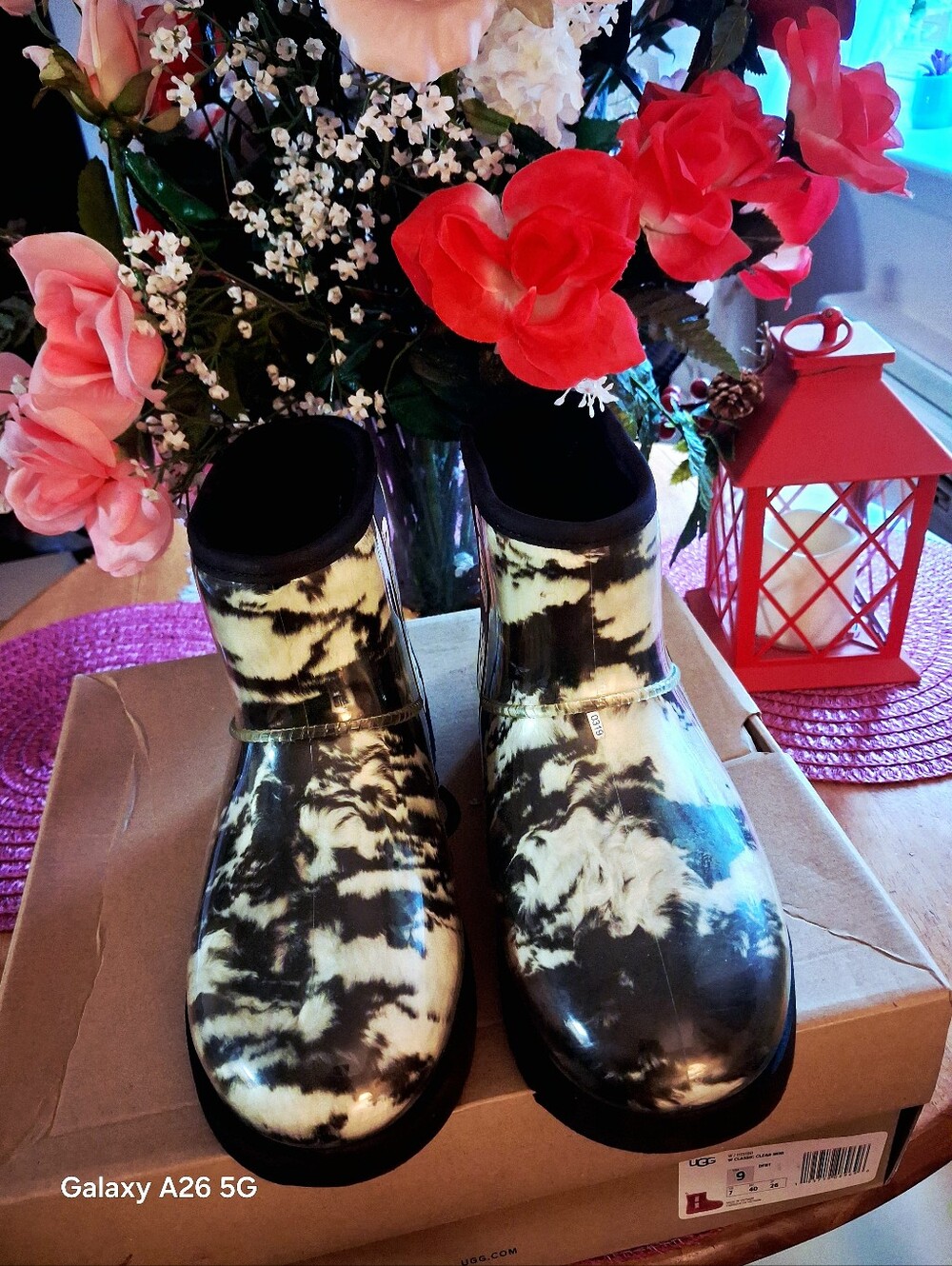 UGG Black & White Marble Clear Sherpa Line Waterproof All Weather Ankle Boots